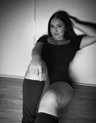 Яра, фотографии