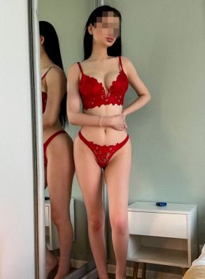 Девушка Дарина (Сургут), 8 963 079-20-13