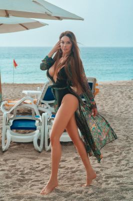 Варвара , фото с сайта sexasurgut.com