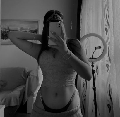 Карина, возраст: 18 рост: 164, вес: 50