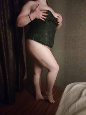 Майя Центр. Принимаю с10до22, фото с сайта sexasurgut.com